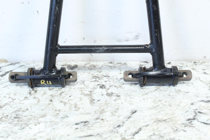 2015 POLARIS INDY 550 VOYAGER Right Upper A Arm Front 2204931-067 1823583-458 - Snowmobile