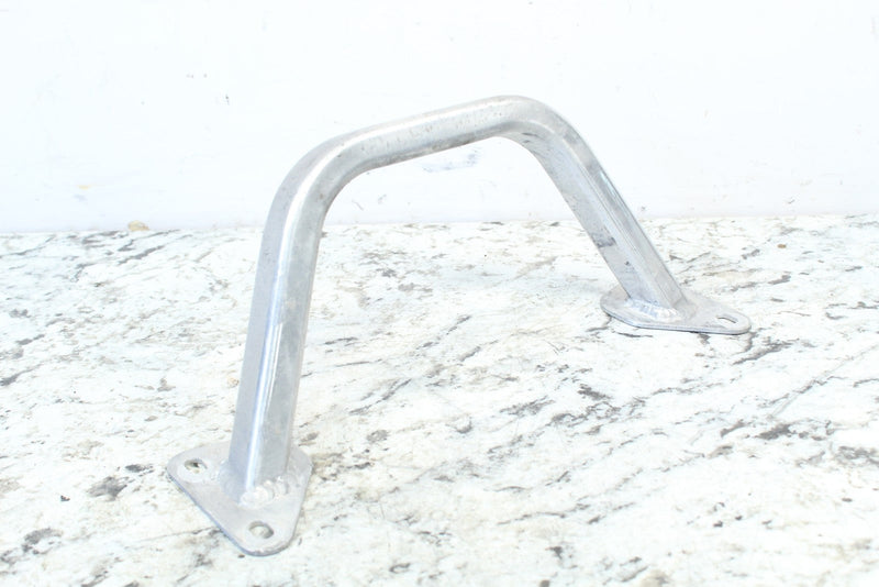 2015 POLARIS INDY 550 VOYAGER Seat Bracket Brace Mount 1019443 - Snowmobile