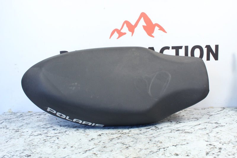 2015 POLARIS INDY 550 VOYAGER Seat Saddle 2686102 2688098 - Snowmobile
