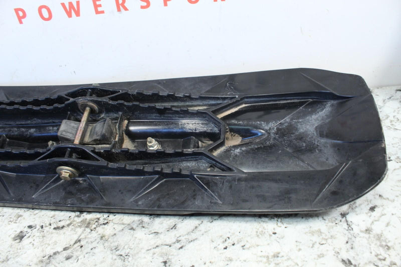 2015 POLARIS INDY 550 VOYAGER Skis Pair Set 1824116-070 1824556-070 - Snowmobile