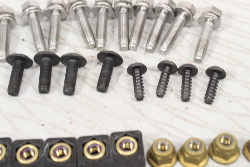 2015 YAMAHA WAVERUNNER FX CRUISER HO 1.8 Console Mounting Bolts F1X-U517E-01-00 - Watercraft