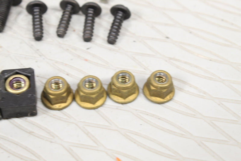 2015 YAMAHA WAVERUNNER FX CRUISER HO 1.8 Console Mounting Bolts F1X-U517E-01-00 - Watercraft