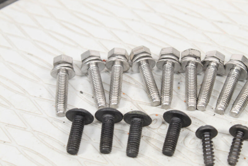 2015 YAMAHA WAVERUNNER FX CRUISER HO 1.8 Console Mounting Bolts F1X-U517E-01-00 - Watercraft