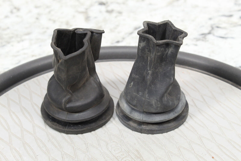 2015 YAMAHA WAVERUNNER FX CRUISER HO 1.8 Harness Boots Seals F1X-U822E-00-00 - Watercraft