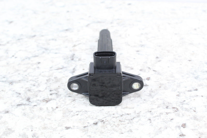2015 YAMAHA WAVERUNNER FX CRUISER HO 1.8 OEM Ignition Coil 6S5-82310-00-00. Watercraft