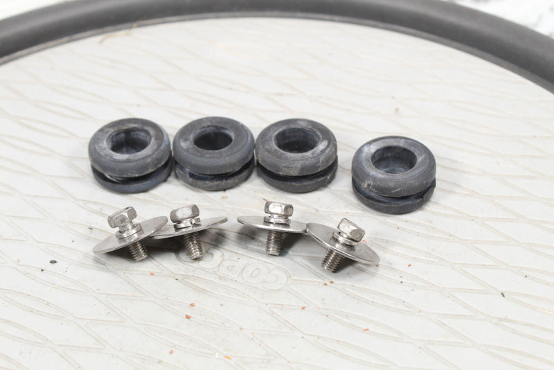 2015 YAMAHA WAVERUNNER FX CRUISER HO 1.8 Speedo Grommets/Bolts 90480-19800-00 - Watercraft