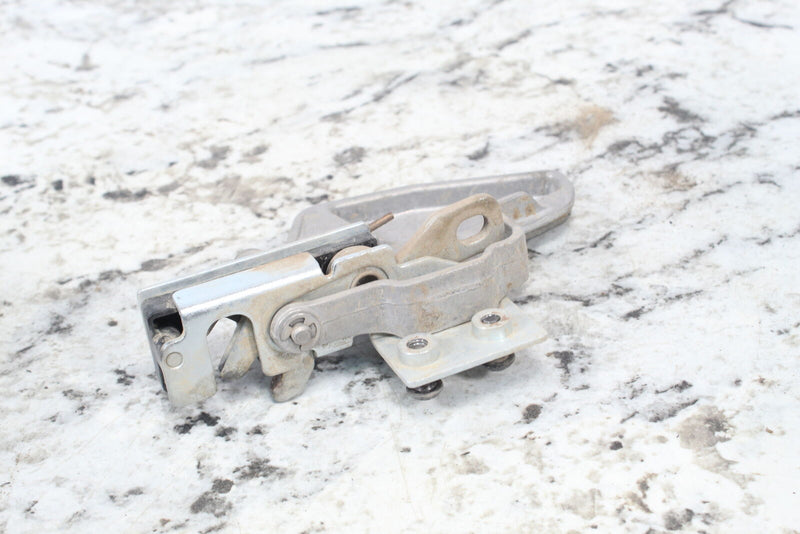 2016 POLARIS RZR XP 1000 Left Door Latch Lever 2635305 - ATV