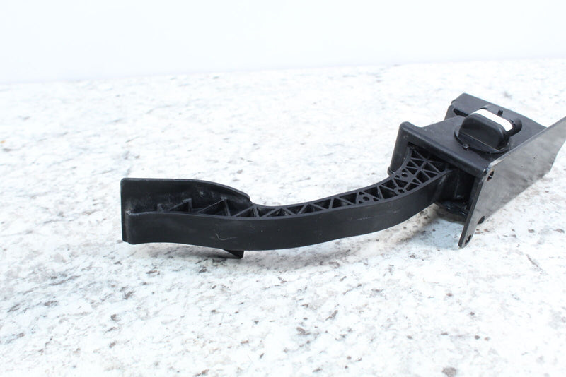 2016 POLARIS RZR XP 1000 Throttle Lever Accelerator 4014042 - ATV
