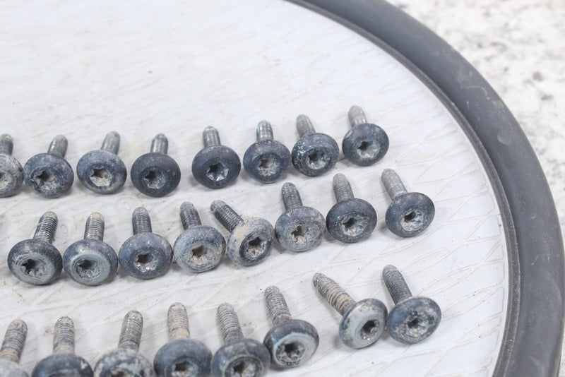 2016 POLARIS RZR XP 4 1000 Body Panel Mounting Bolts 7519650