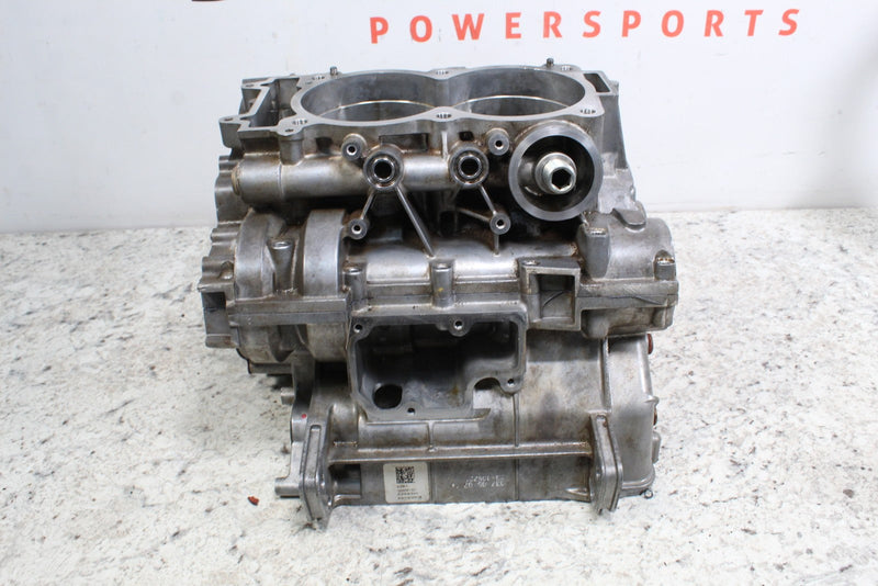 2016 POLARIS RZR XP 4 1000 Crank Cases Crankcases 2205246 2207373