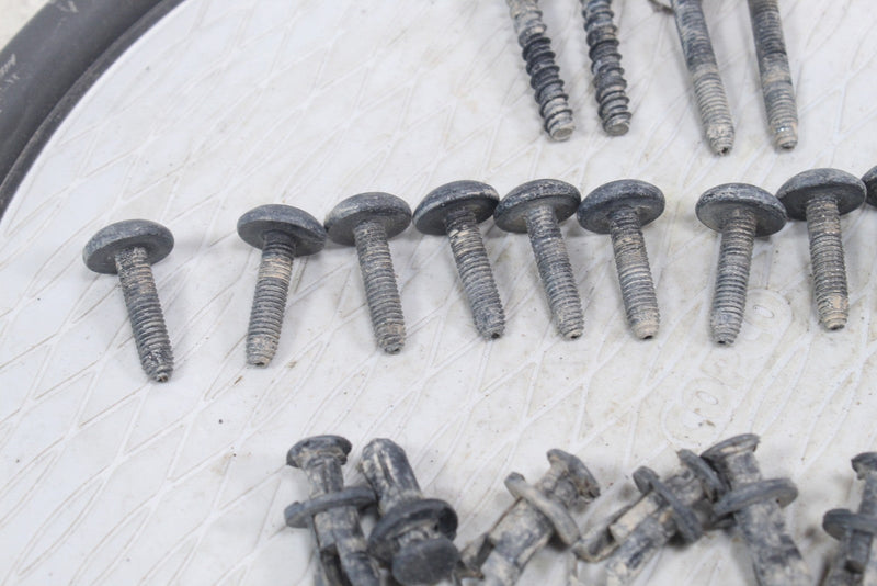 2016 POLARIS RZR XP 4 1000 Fender Flare Mounting Bolts 7519650