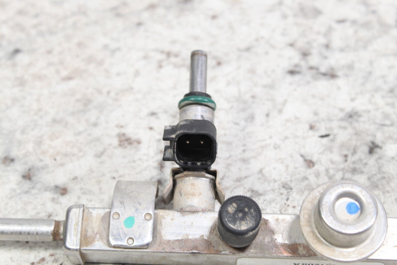 2016 POLARIS RZR XP 4 1000 Fuel Injectors & Rail 3131754 2521387