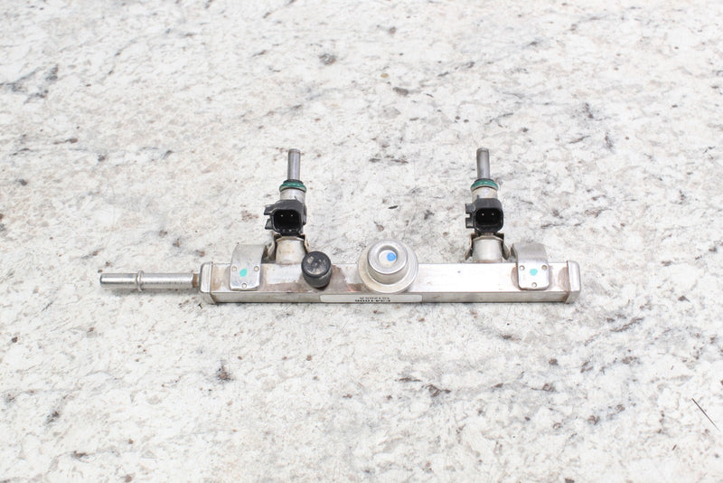 2016 POLARIS RZR XP 4 1000 Fuel Injectors & Rail 3131754 2521387