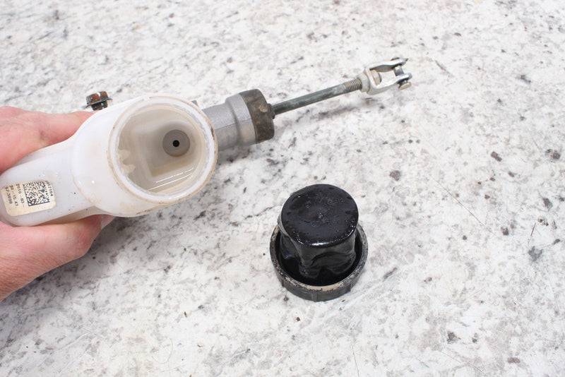 2016 POLARIS RZR XP 4 1000 Hydraulic Brake Master Cylinder 1911982 - ATV