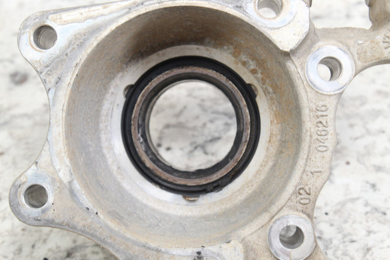 2016 POLARIS RZR XP 4 1000 Left Rear Spindle Knuckle Bearing Carrier 5138415