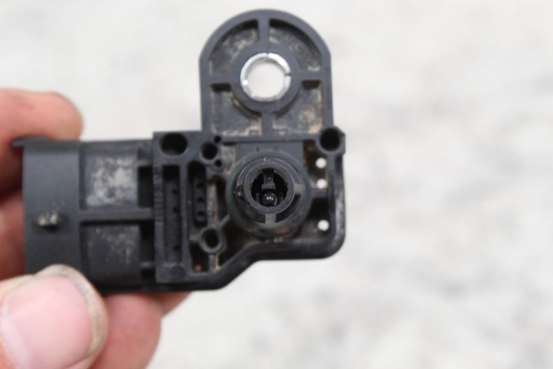 2016 POLARIS RZR XP 4 1000 OEM Map Sensor Mass Air Pressure 2411528