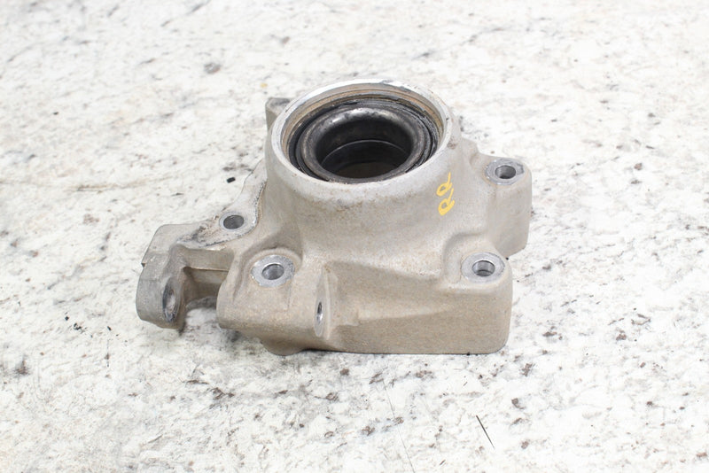 2016 POLARIS RZR XP 4 1000 Right Rear Spindle Knuckle Bearing Carrier 5138416