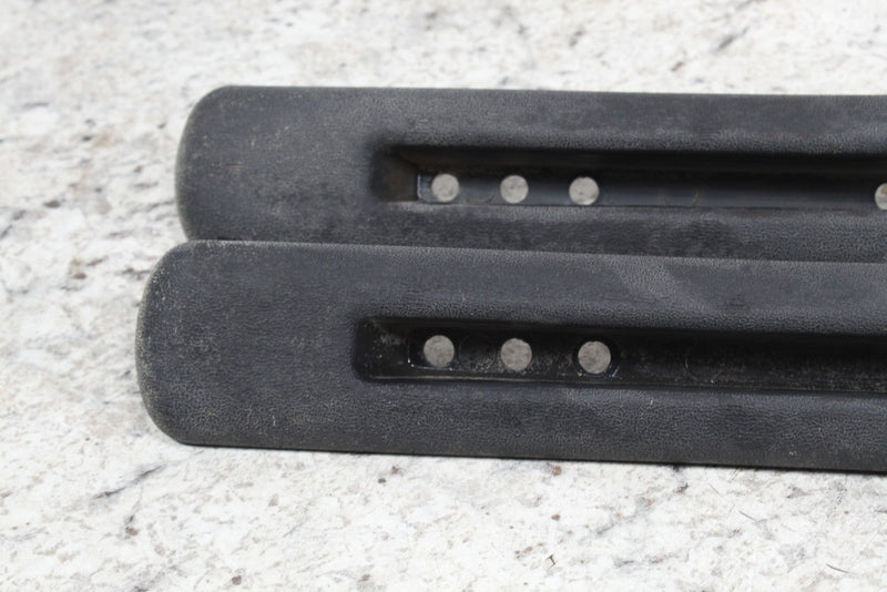 2016 POLARIS RZR XP 4 1000 Seat Base Knee Guards Pads 5415501-070