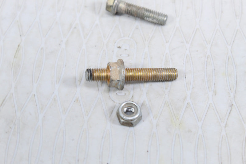 2016 POLARIS RZR XP 4 1000 Starter Mounting Bolts 7519237