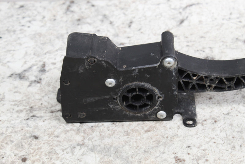 2016 POLARIS RZR XP 4 1000 Throttle Lever Accelerator 4014042