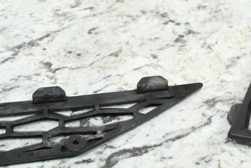 2017 POLARIS RZR TRAIL 900 50’’ Air Intake Duct Grills 5451188-070 5451189-070