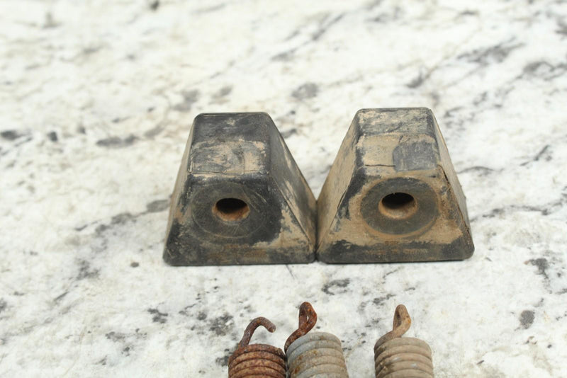 2017 POLARIS RZR TRAIL 900 50’’ Exhaust Springs Muffler Grommets 5450115 7041789