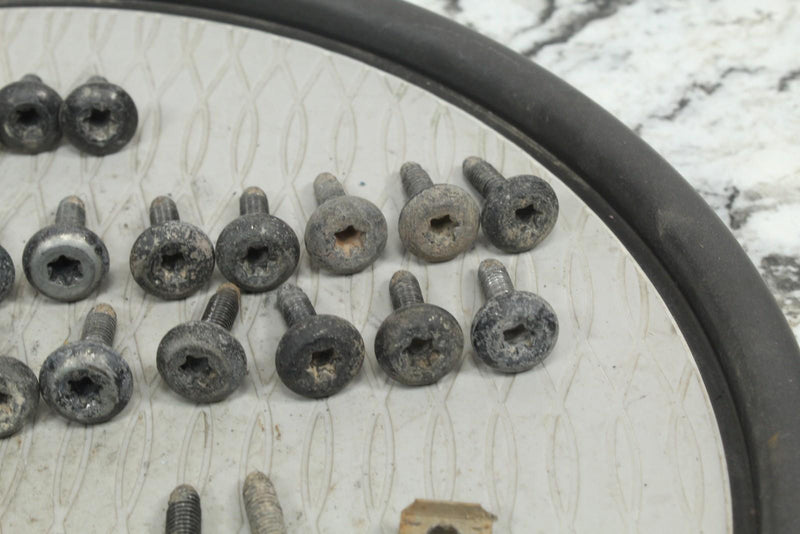 2017 POLARIS RZR TRAIL 900 50’’ Front Fender and Rocker Panel Bolts 7519650