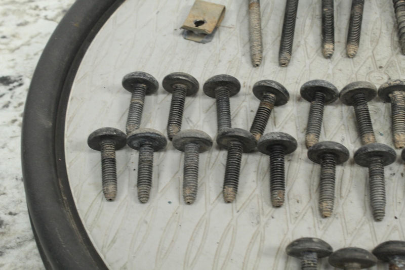 2017 POLARIS RZR TRAIL 900 50’’ Front Fender and Rocker Panel Bolts 7519650