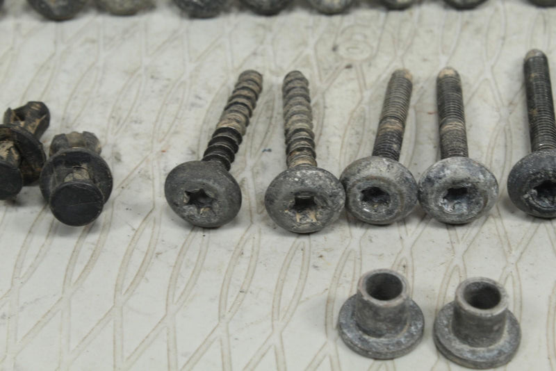 2017 POLARIS RZR TRAIL 900 50’’ Front Fender and Rocker Panel Bolts 7519650