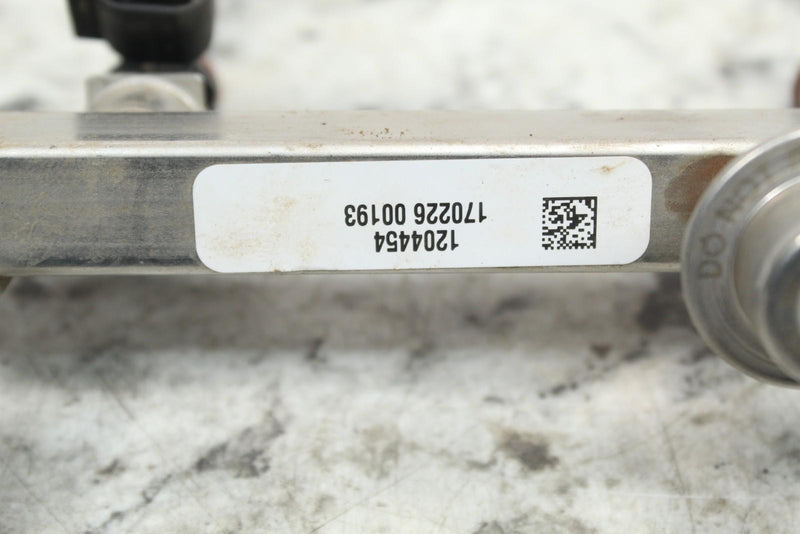 2017 POLARIS RZR TRAIL 900 50’’ Fuel Injectors & Rail 2521068