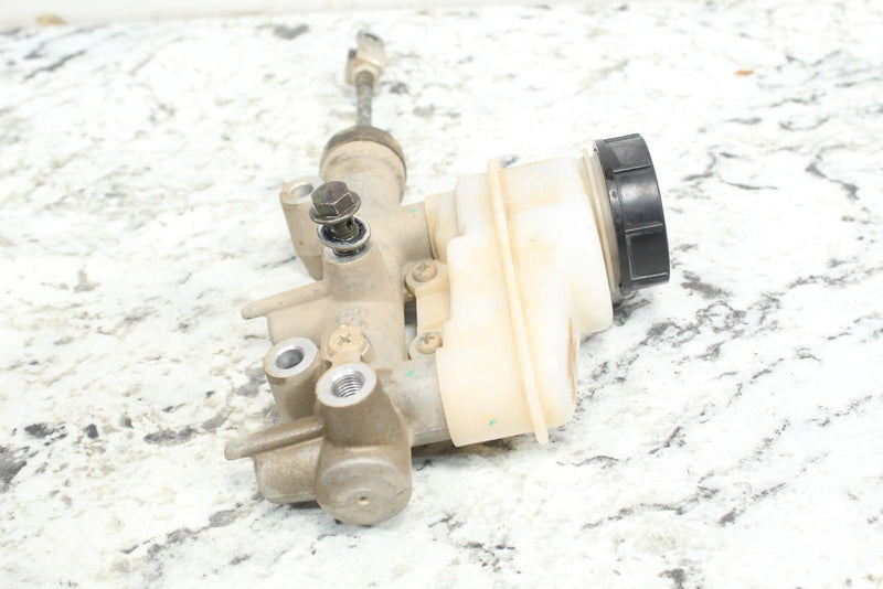 2017 POLARIS RZR TRAIL 900 50’’ Hydraulic Brake Master Cylinder 1911982