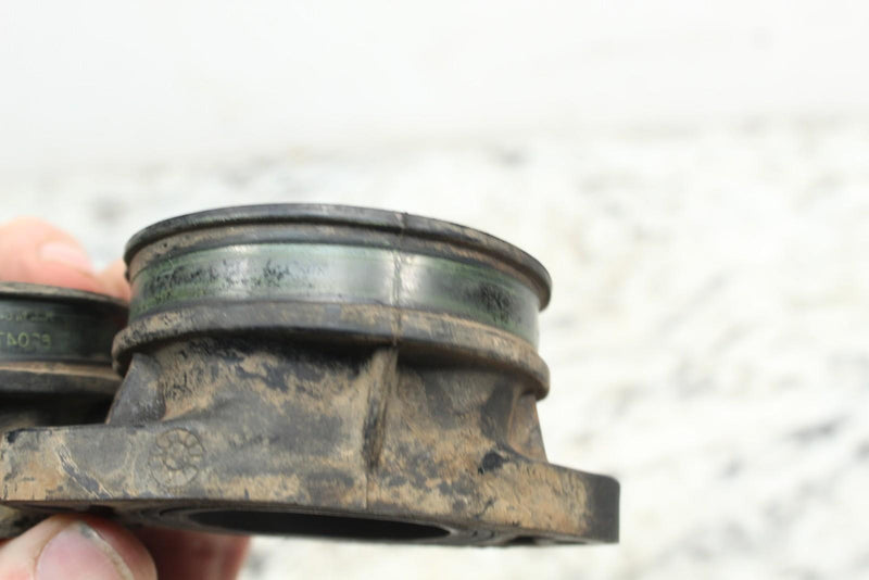 2017 POLARIS RZR TRAIL 900 50’’ Intake Manifolds Carb Holders 1205301