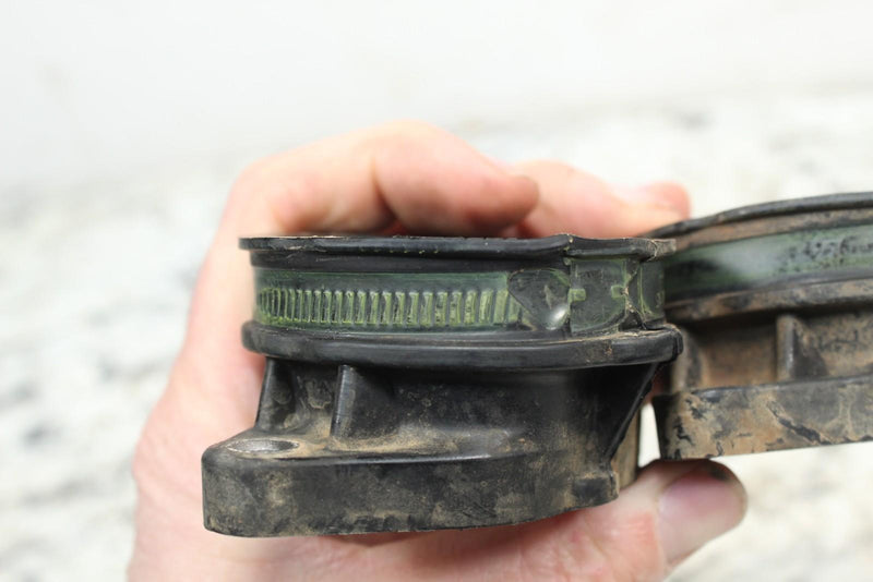 2017 POLARIS RZR TRAIL 900 50’’ Intake Manifolds Carb Holders 1205301