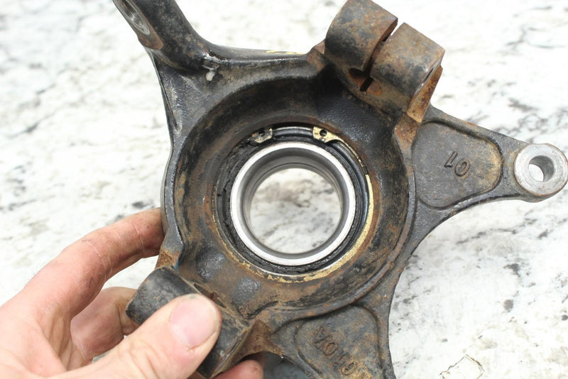 2017 POLARIS RZR TRAIL 900 50’’ Left Front Steering Knuckle Spindle 5139093