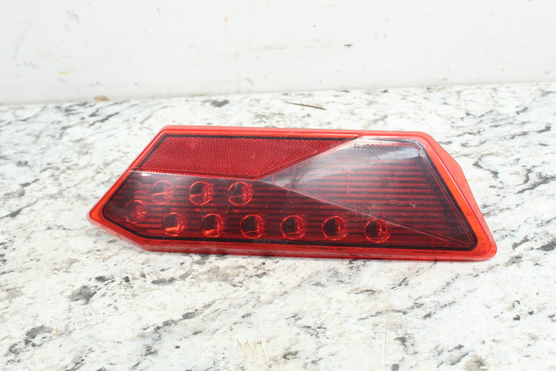 2017 POLARIS RZR TRAIL 900 50’’ Left Taillight Brake Light Tail 2412341