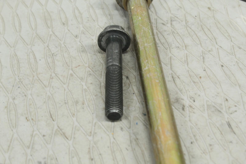 2017 POLARIS RZR TRAIL 900 50’’ Primary and Secondary Clutch Bolts 7518412