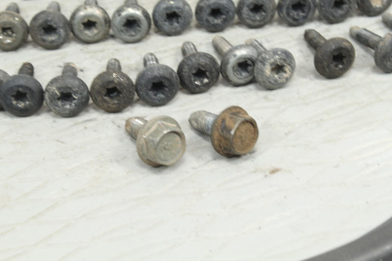 2017 POLARIS RZR TRAIL 900 50’’ Rear Box Mounting Bolts 7519650