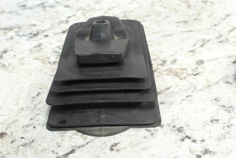 2017 POLARIS RZR TRAIL 900 50’’ shift lever boot shifter 5415700