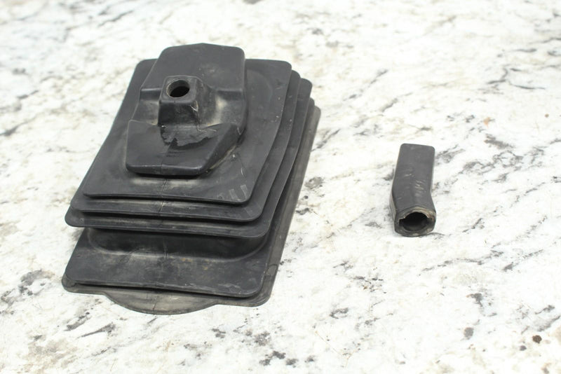 2017 POLARIS RZR TRAIL 900 50’’ shift lever boot shifter 5415700