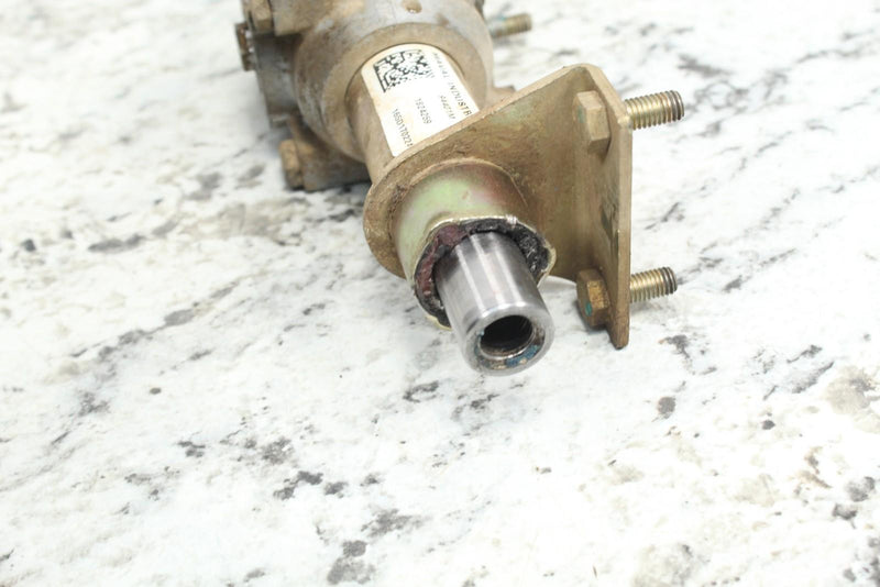 2017 POLARIS RZR TRAIL 900 50’’ Steering Rack and Pinion Gear Box 1824259