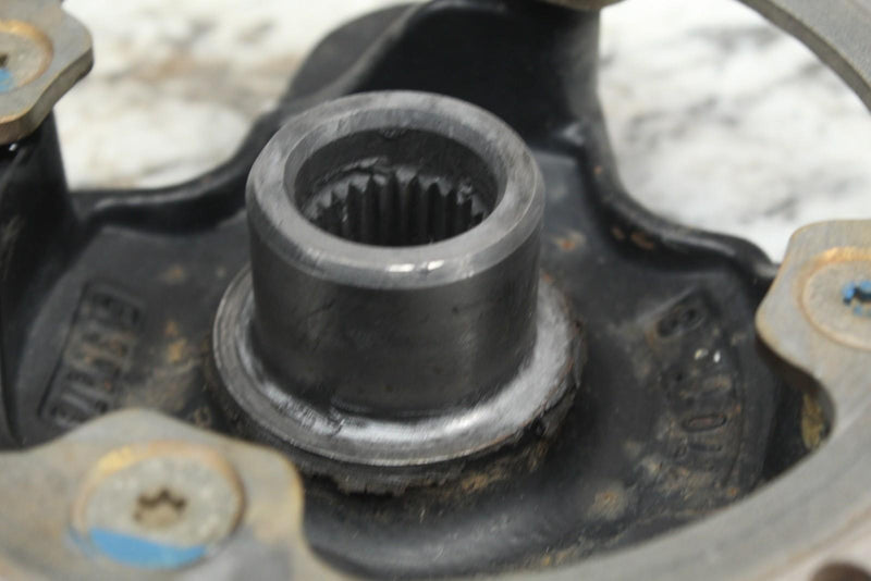 2017 POLARIS RZR TRAIL 900 50’’ Wheel Hub 5139978-458