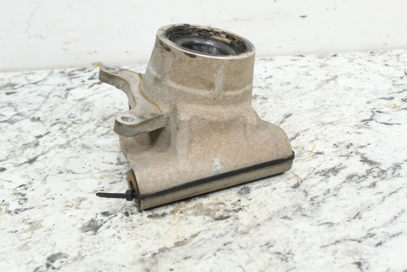 2017 POLARIS RZR TRAIL 900 Right Rear Spindle Knuckle Bearing Carrier 5139980