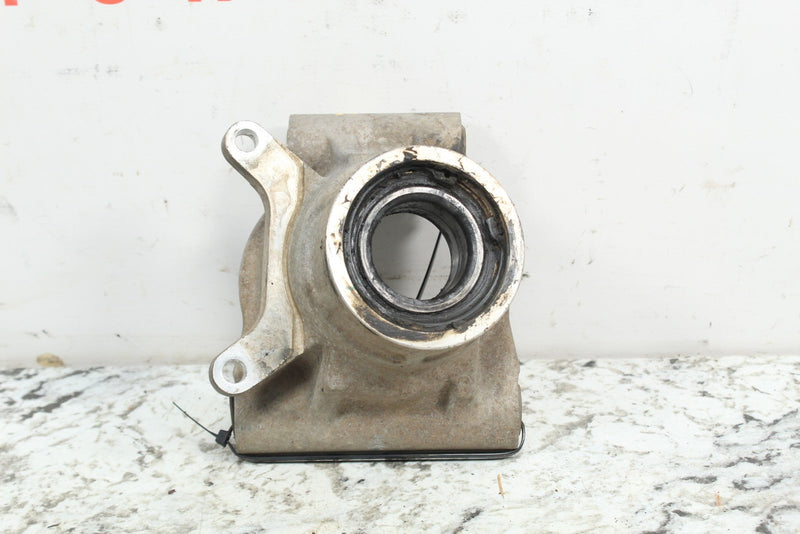 2017 POLARIS RZR TRAIL 900 Right Rear Spindle Knuckle Bearing Carrier 5139980