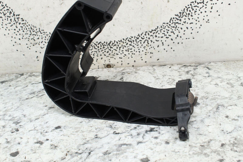 Watercraft - 2017 SEA-DOO GTI SE 900 HO Hood Storage Hinge 269501944