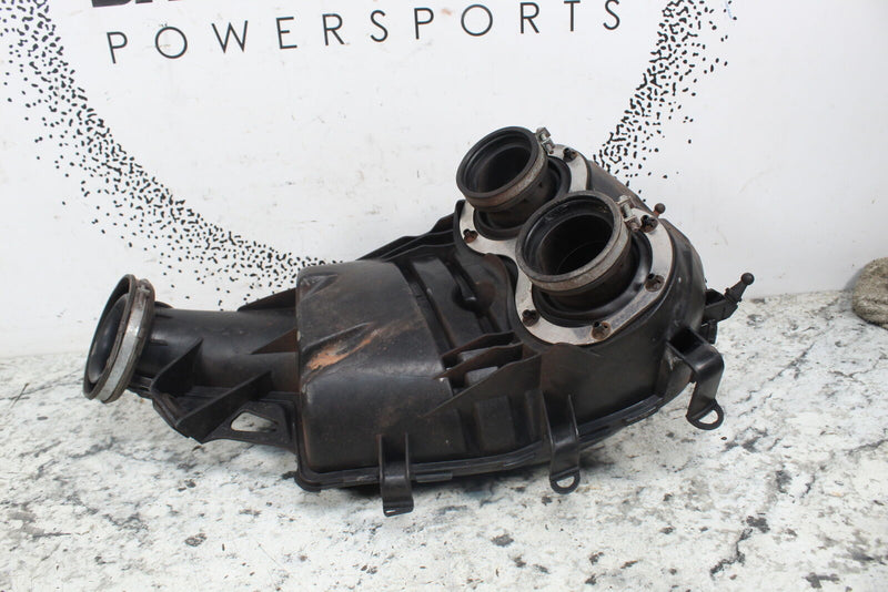 2017 SKI-DOO SUMMIT 850 SP Air Box Airbox Primary Intake Chamber 508000795 - Snowmobile