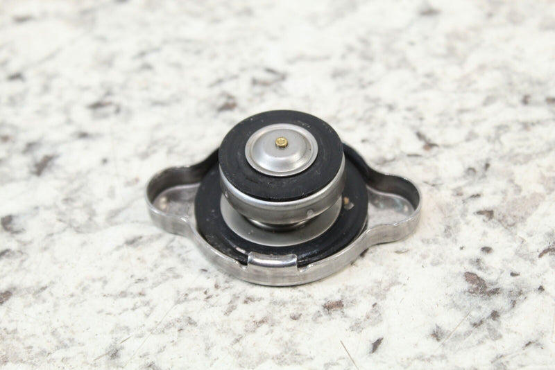 2017 SKI-DOO SUMMIT 850 SP Coolant Antifreeze Bottle Cap Lid 509000180 - Snowmobile