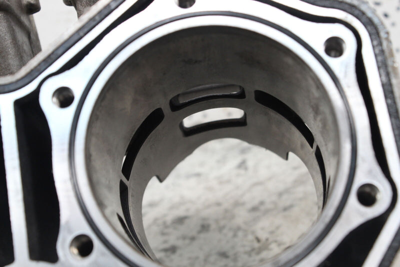 2017 SKI-DOO SUMMIT 850 SP Cylinders 420413304 -Core-