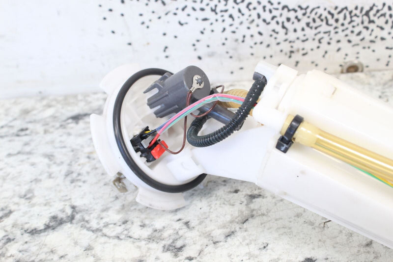 Snowmobile - 2017 SKI-DOO SUMMIT 850 SP Fuel Pump 513033760