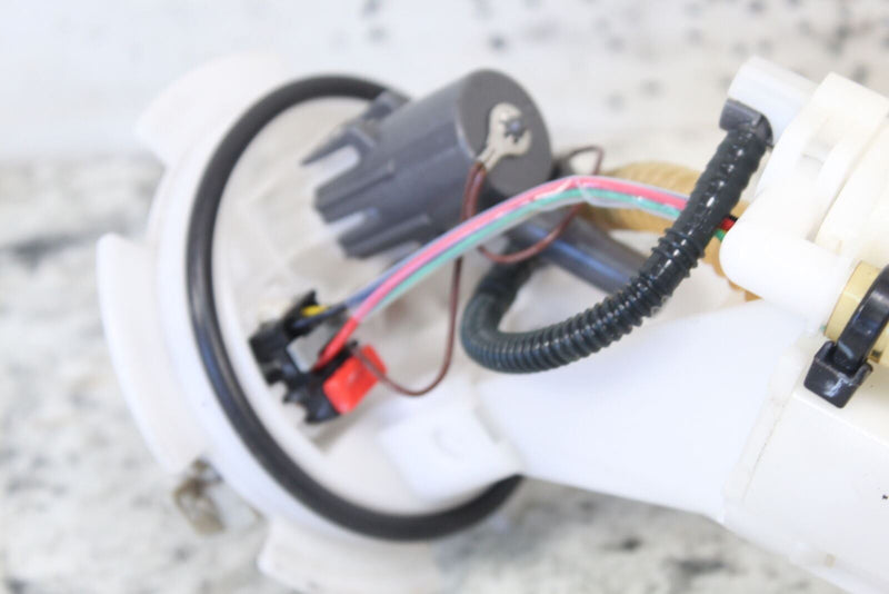 Snowmobile - 2017 SKI-DOO SUMMIT 850 SP Fuel Pump 513033760