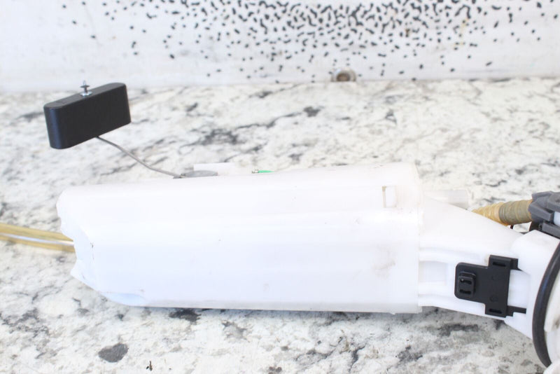 Snowmobile - 2017 SKI-DOO SUMMIT 850 SP Fuel Pump 513033760